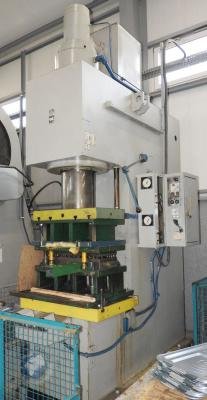 Zeulendora PYE 160 SS