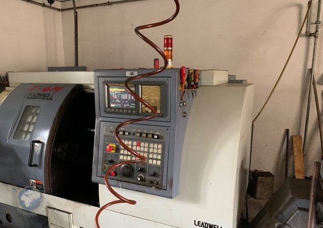 LEADWELL T-6M 3-osy
