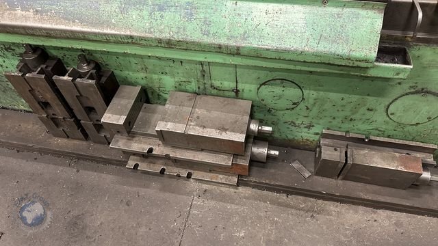 TOS Kuřim FRN 8 x 3500