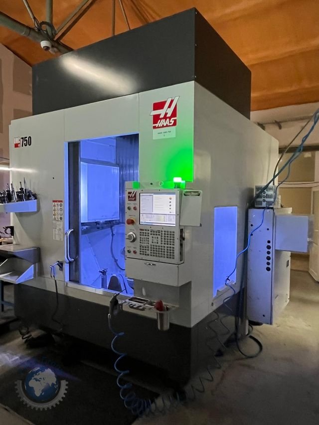 HAAS UMC-750